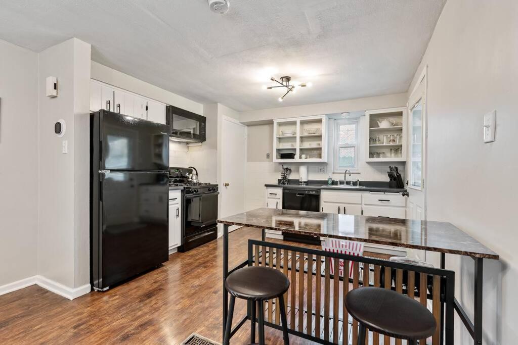 Open Floor Spacious Home, 15Min From Downtown, Private Garage, Kids Friendly Pittsburgh Exteriör bild