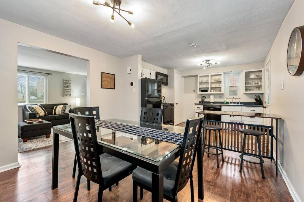 Open Floor Spacious Home, 15Min From Downtown, Private Garage, Kids Friendly Pittsburgh Exteriör bild
