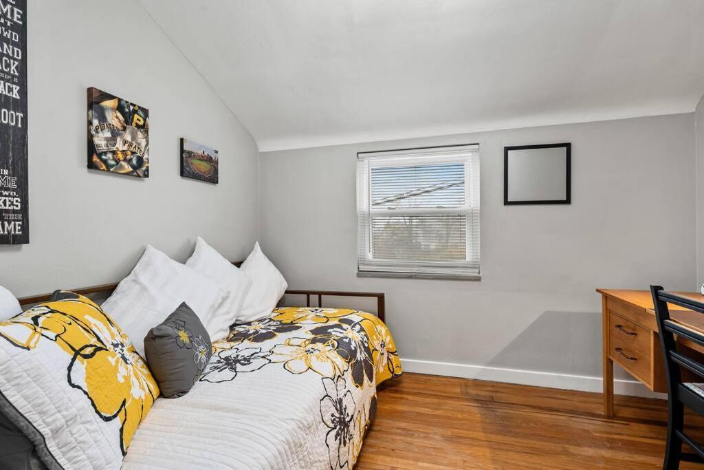 Open Floor Spacious Home, 15Min From Downtown, Private Garage, Kids Friendly Pittsburgh Exteriör bild