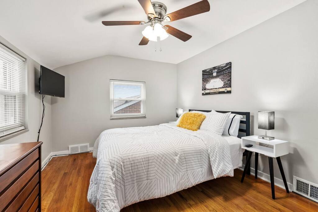 Open Floor Spacious Home, 15Min From Downtown, Private Garage, Kids Friendly Pittsburgh Exteriör bild